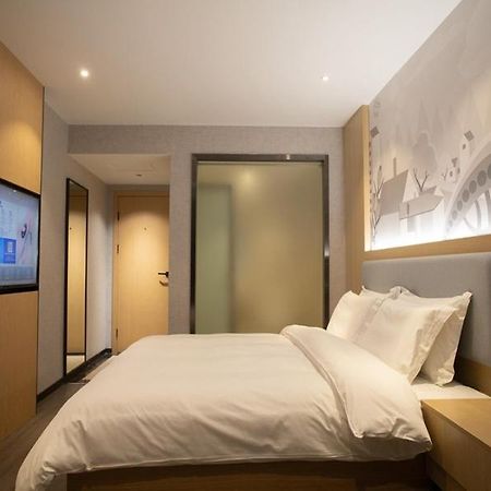 Thank Inn Chain Hotel Hunan Huaihua Hecheng District South High Speed Rail Station Eksteriør billede