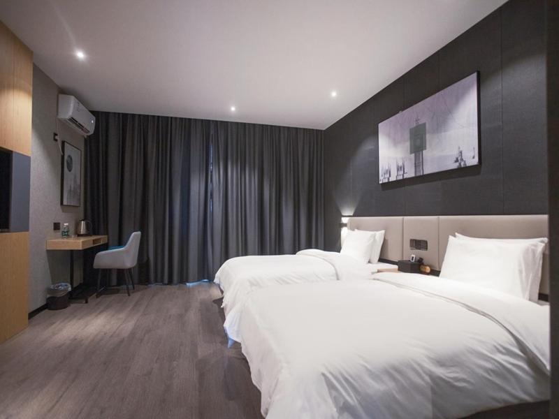 Thank Inn Chain Hotel Hunan Huaihua Hecheng District South High Speed Rail Station Eksteriør billede